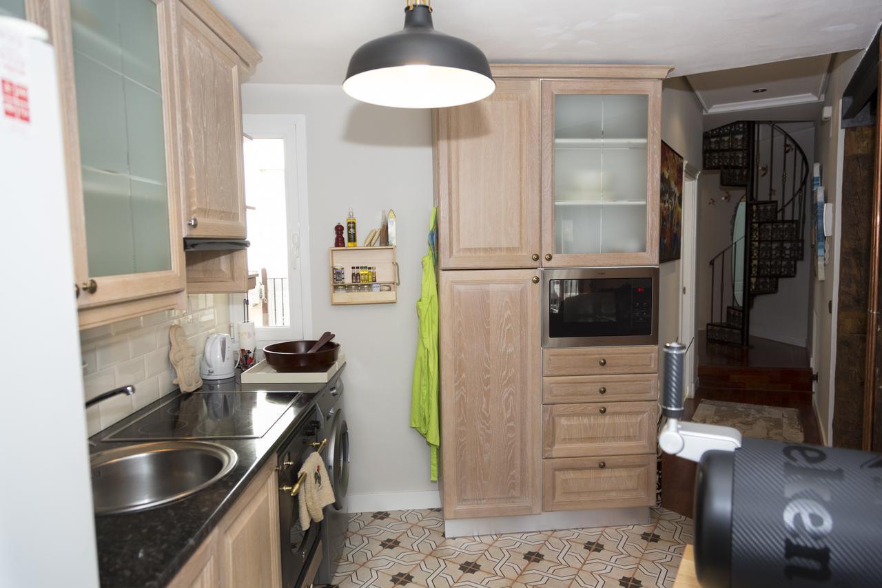 Oshun Puerta Del Sol Deluxe Apartment Madrid Luaran gambar