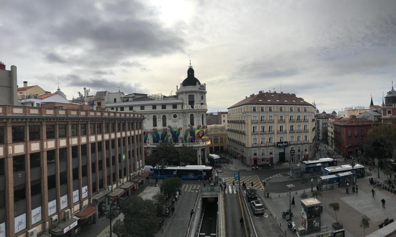 Oshun Puerta Del Sol Deluxe Apartment Madrid Luaran gambar